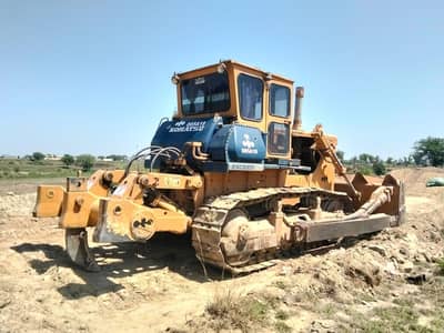 Dozzer D85 18 A Japan UAE import Japani UAE import 2008 Serial 26000