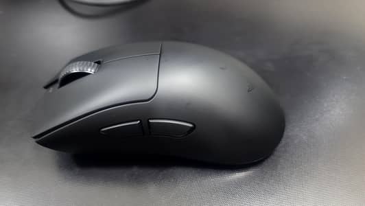 RAZER DEATHADDER V4 PRO ESPORTS MOUSE