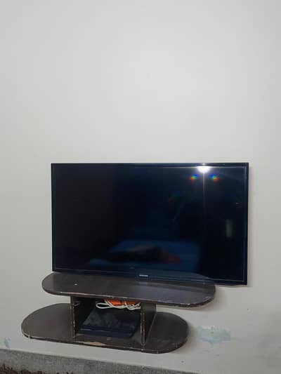 Single bed with tv stand & books rack