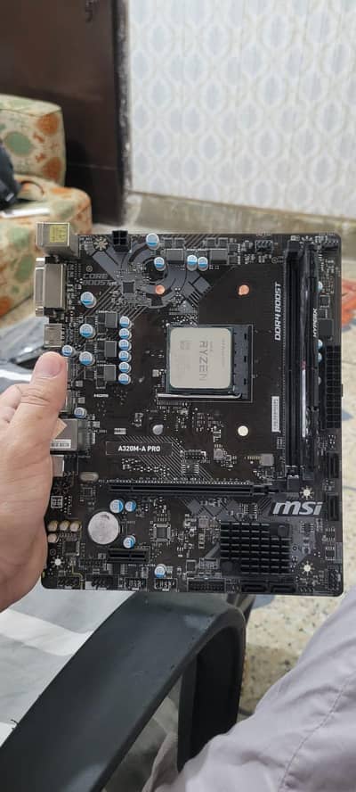Ryzen 5 3600 + A320 + 8 GB Ram