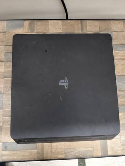 PS4 slim 320gb