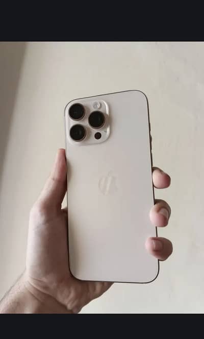 Apple iPhone 16 Pro Max jv