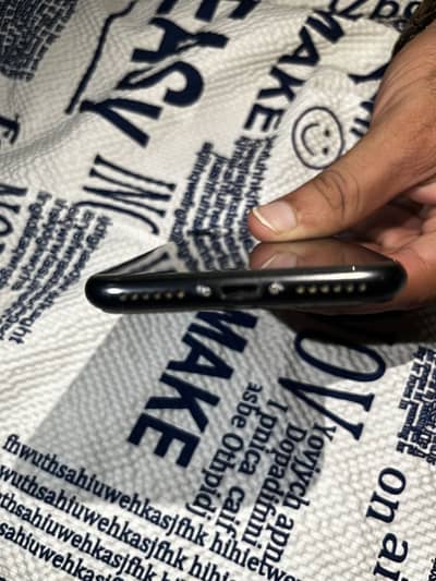 Apple iPhone SE 2020