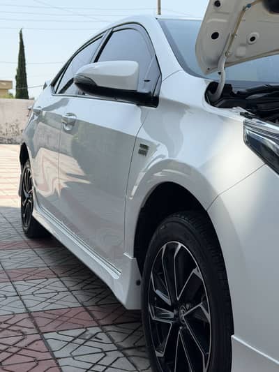 Toyota Corolla Altis 2023