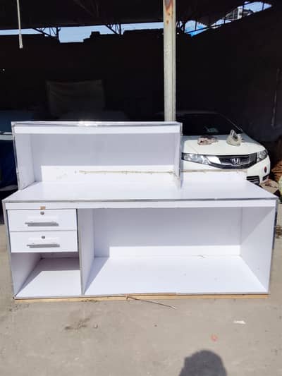 mobile shop counter
