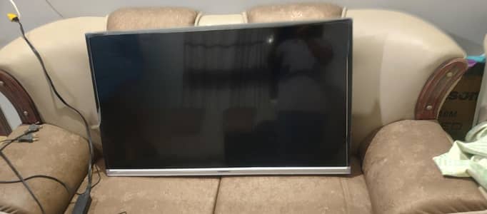 Panasonic Original 42" LED – Like New | Power Supply Issue