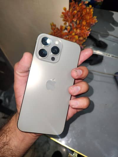 Apple iPhone 15 Pro Max