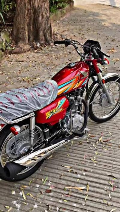 urgent sale 125 bike. or exchange with others bike