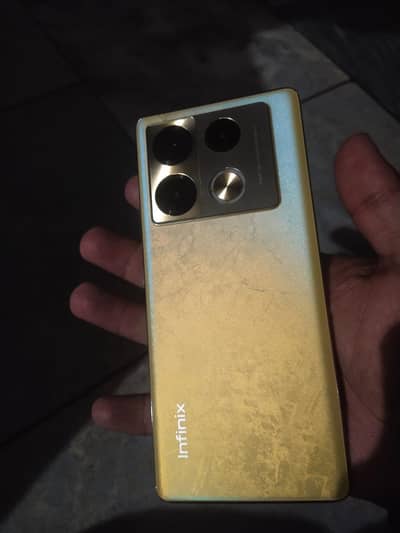 Infinix Note 40 Pro