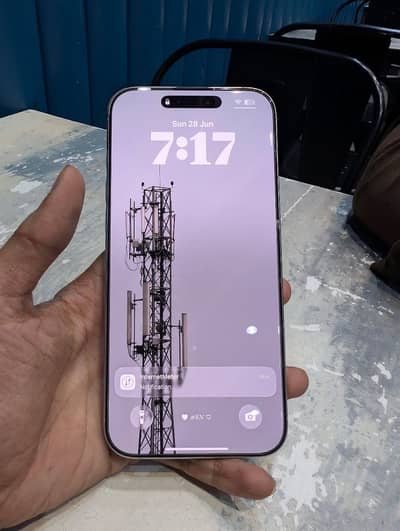 Apple iPhone 16 Pro Max