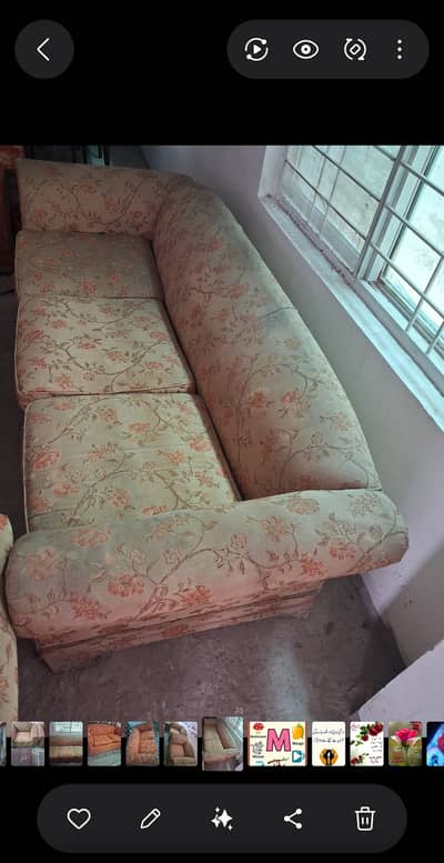 Single , single , double and three seaters total 4 pcs