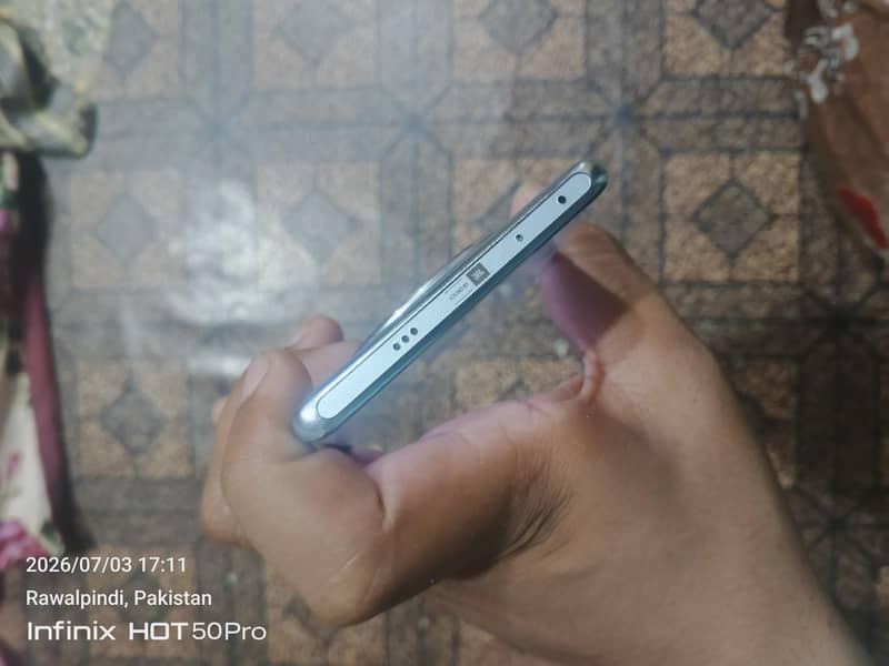 Infinix Zero 40 6