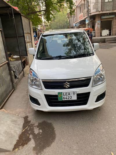 RENT A CAR SUZUKI WAGON R