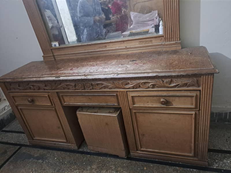 SOLID WOOD DRESSING TABLE WITH SIDE TABLES 3
