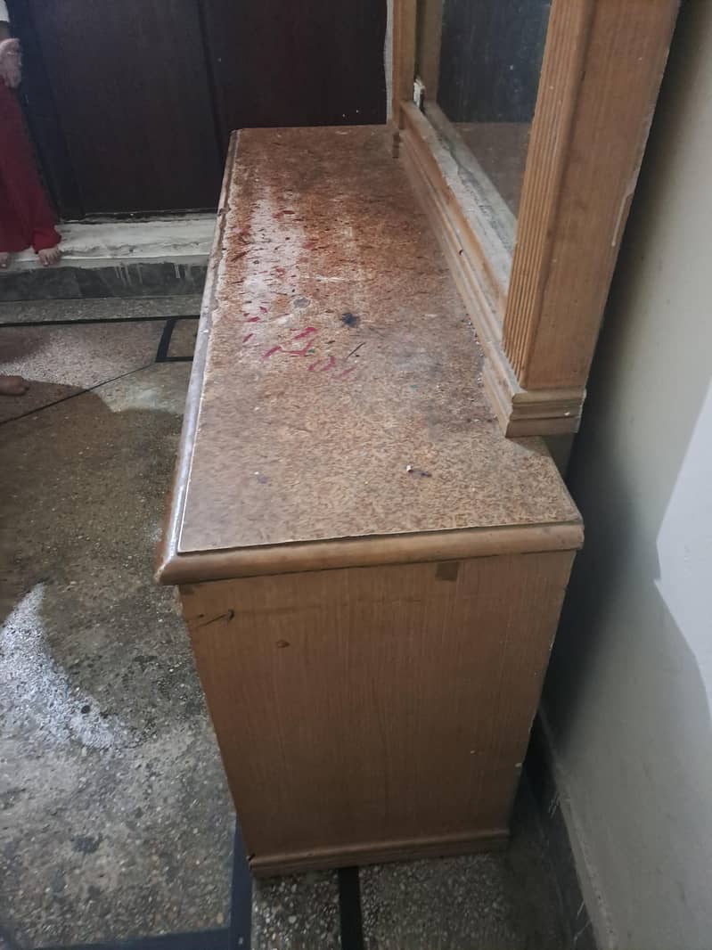 SOLID WOOD DRESSING TABLE WITH SIDE TABLES 4