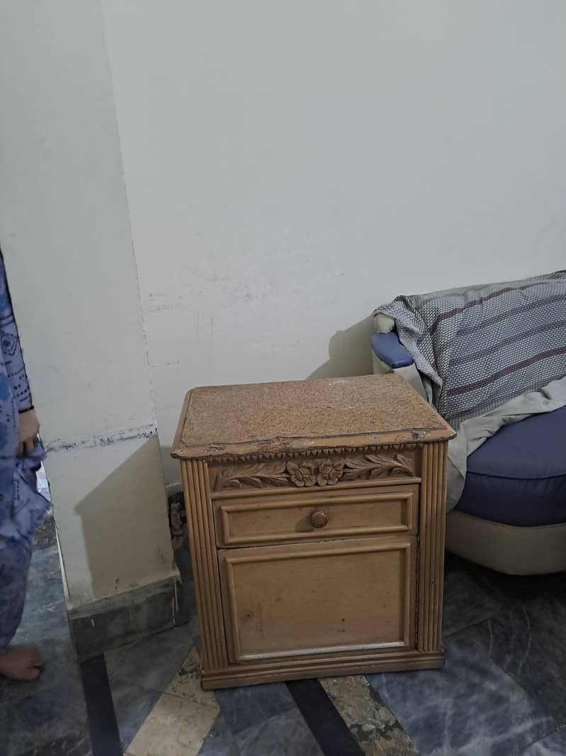 SOLID WOOD DRESSING TABLE WITH SIDE TABLES 6