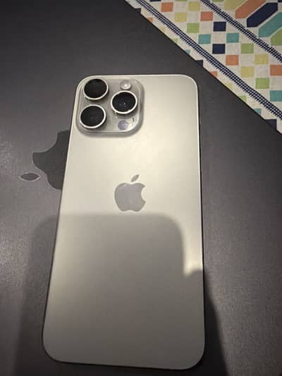 Apple iPhone 15 Pro Max