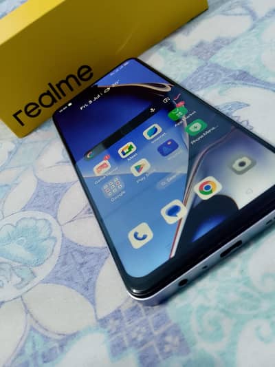 Realme C65