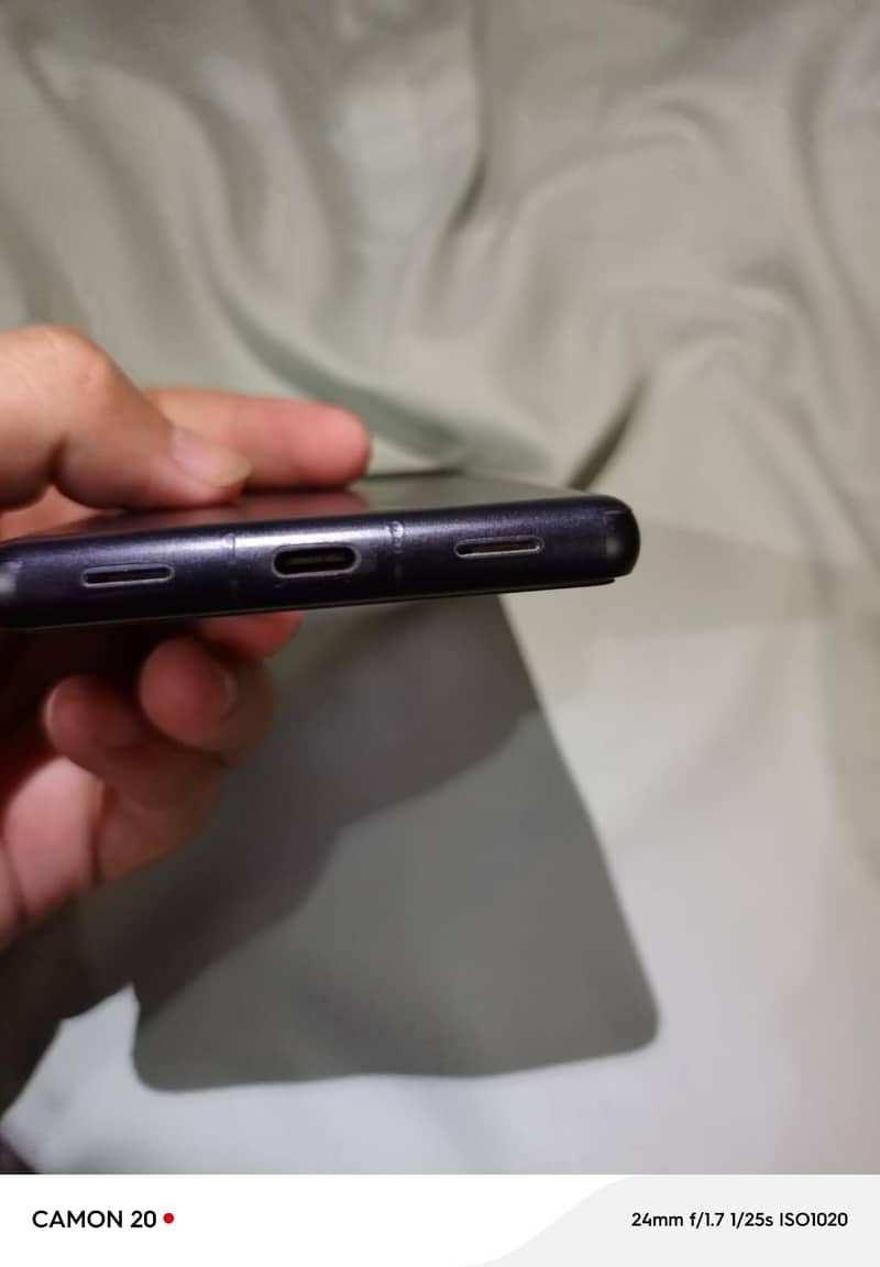 Google Pixel 7a 4