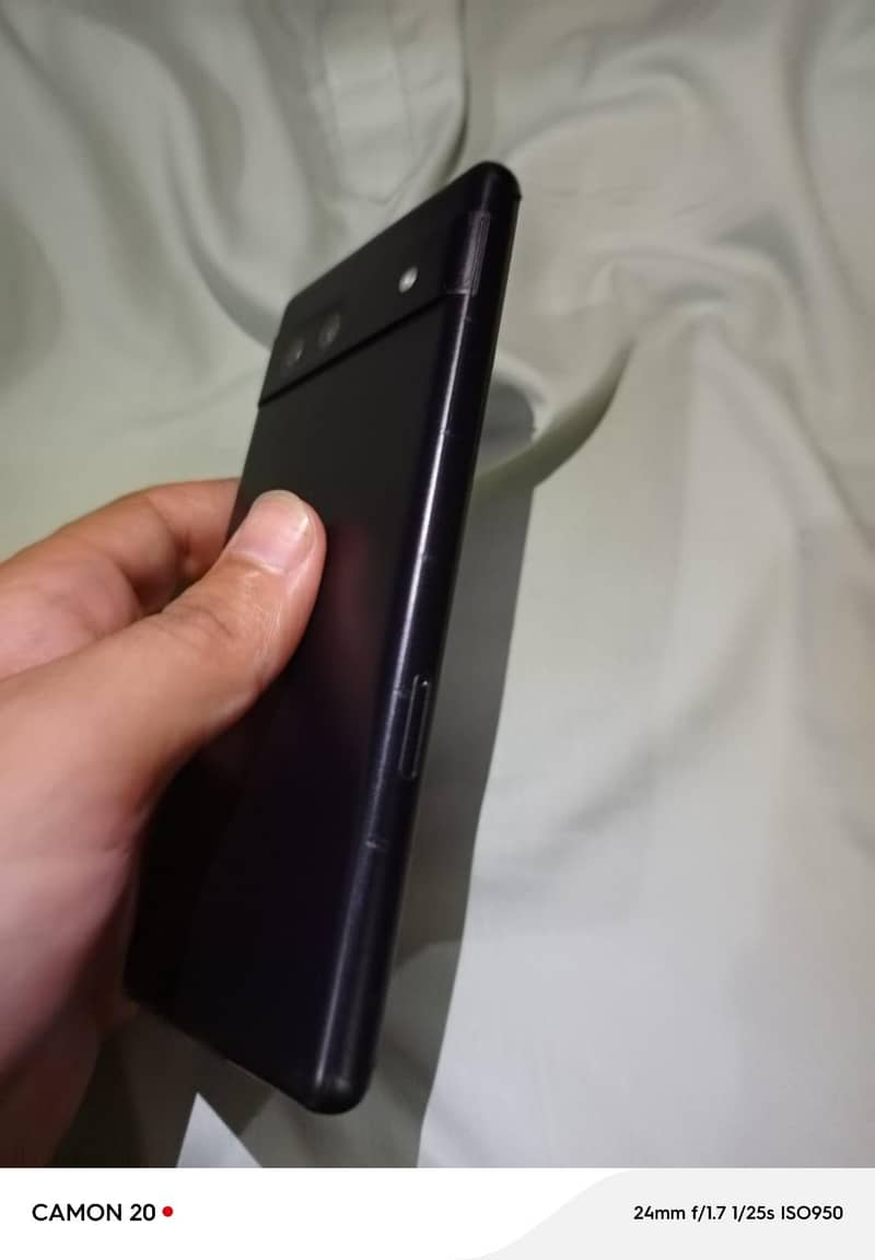 Google Pixel 7a 5