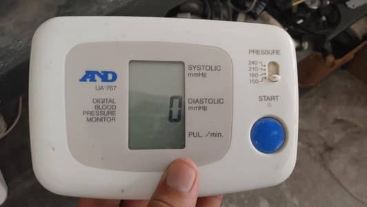 Blood pressure monitors for sale 7000