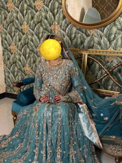 Beautiful Designer lehnga maxi for sale only 1 time used.