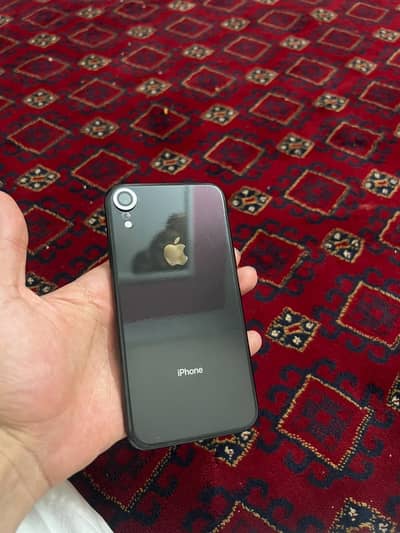Apple iPhone XR