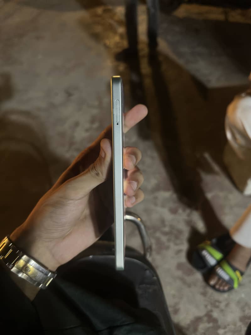 OPPO A5 Pro 0
