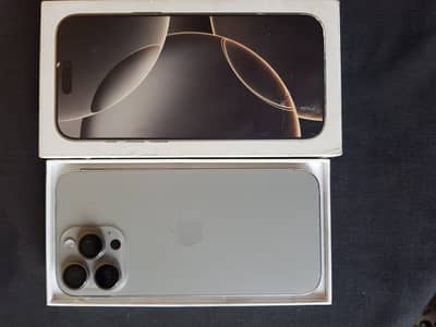 Apple iPhone 16 Pro Max
