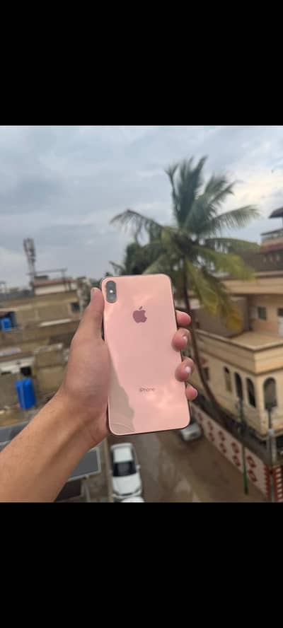 Apple iPhone XS Max pta approved with box  all okay for sale. . . .