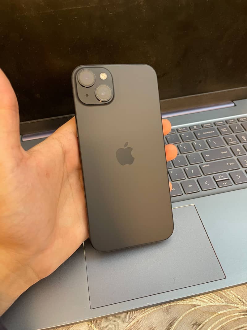 Apple iPhone 15 plus 0