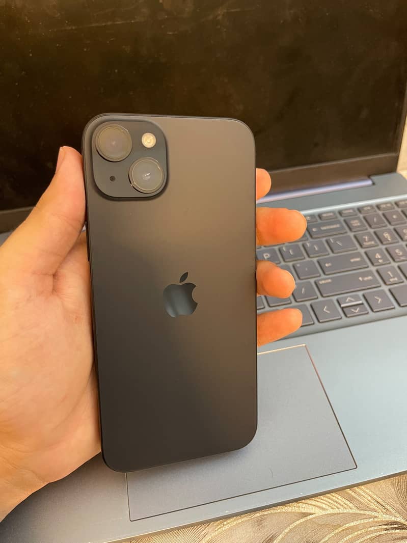 Apple iPhone 15 plus 7