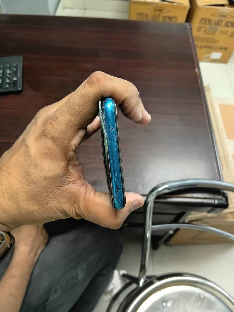 Xiaomi Redmi Note 9S 6