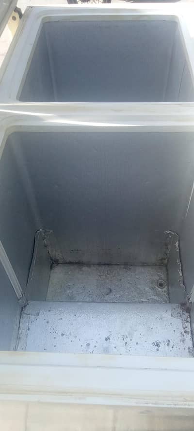 2 doors freezer