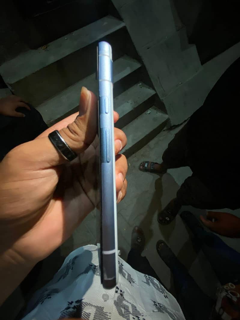 Google Pixel 7a 3