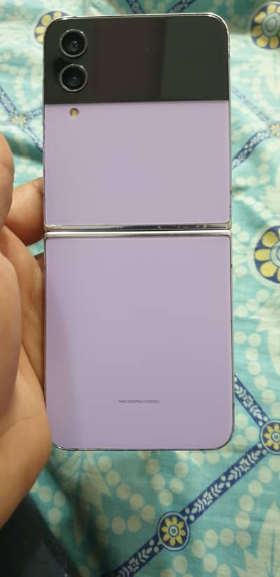 Samsung Mobile Z Flip 4
