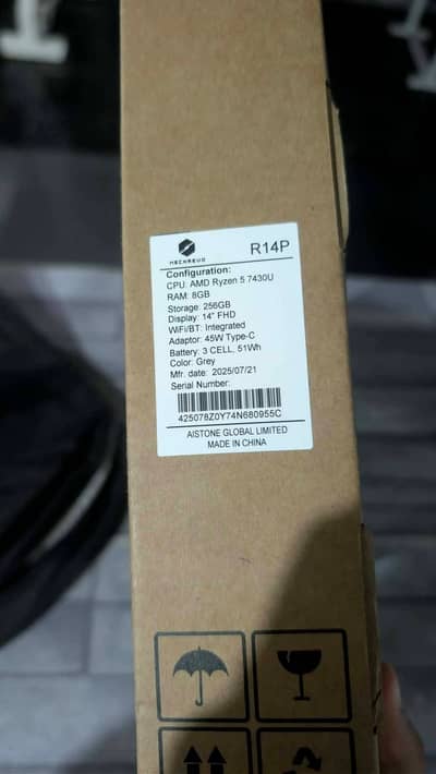 PM laptop Mechrevo R14p | AMD Ryzen 5 7430u | 8GB ram | 256GB ssd