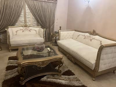 5 seater sofa set and tables for sale
