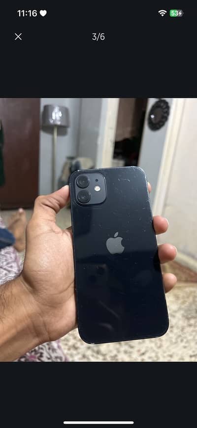 Apple iPhone 12