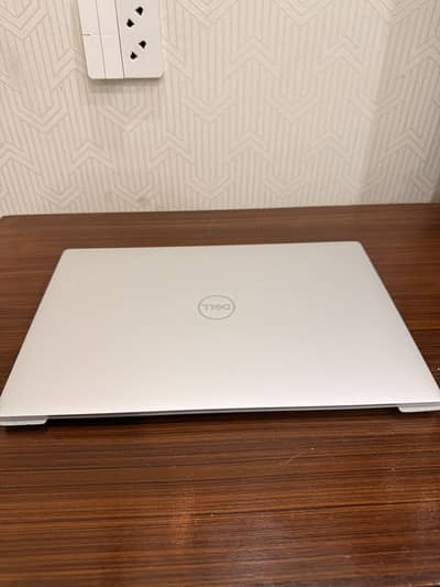 Dell XPS 13 9350 | 32GB RAM/1TB SSD | UK Import | Like New
