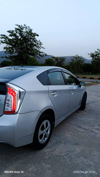 Toyota Prius S LED 1.8 Edition 2012