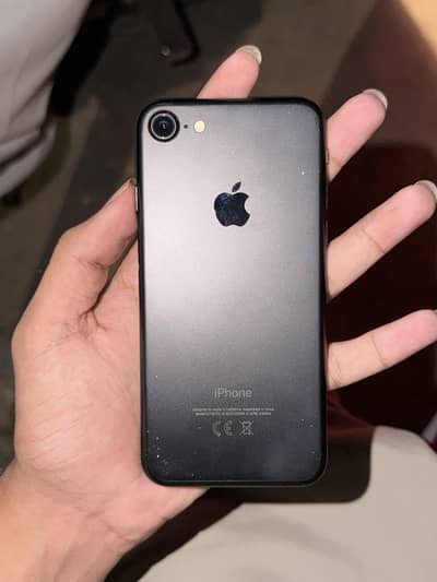 Apple iPhone 7