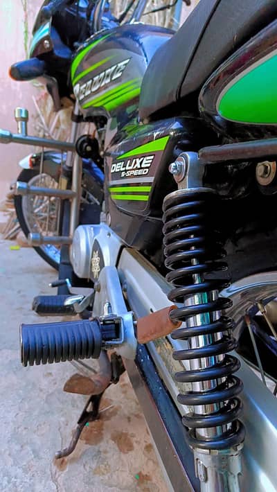 Honda deluxe