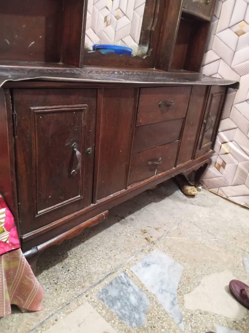 Dressing table 2