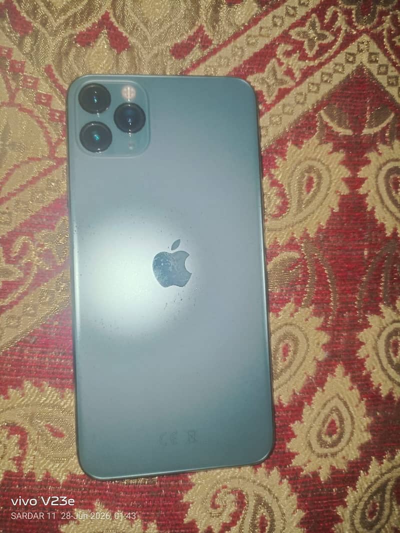 iPhone 3