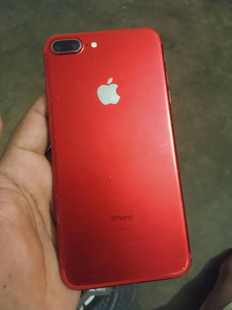 Apple iPhone 7 Plus 2