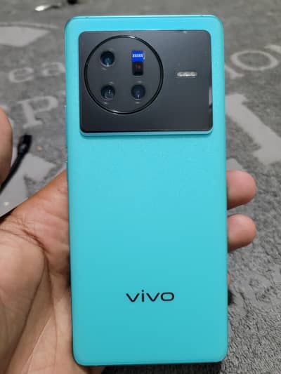 Vivo X80
