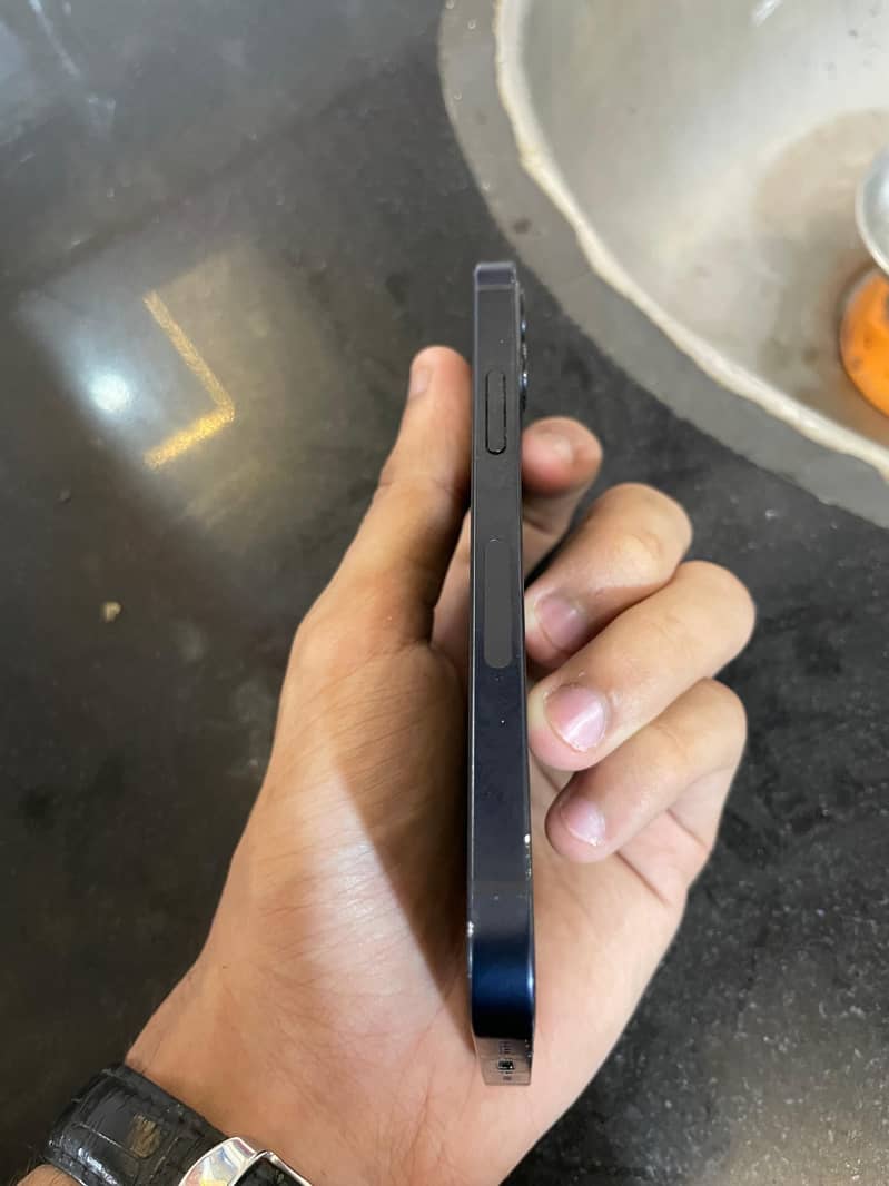 iPhone 12 mini JV 9