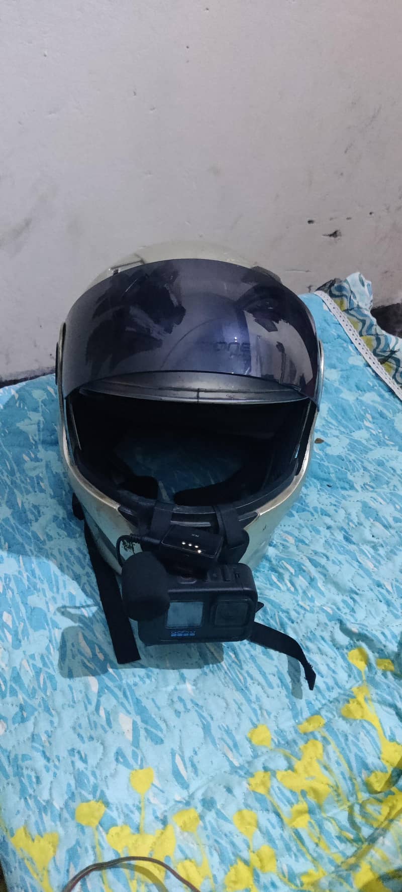 helmat 0
