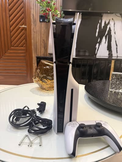 PS5 Slim Excellent Condition